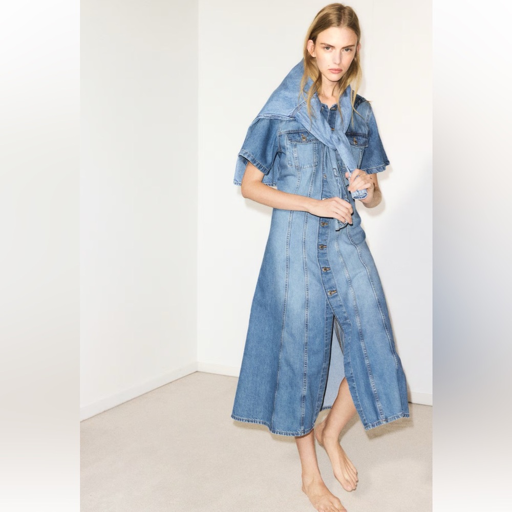 H&M Feather Soft Flared Skirt Denim Dress